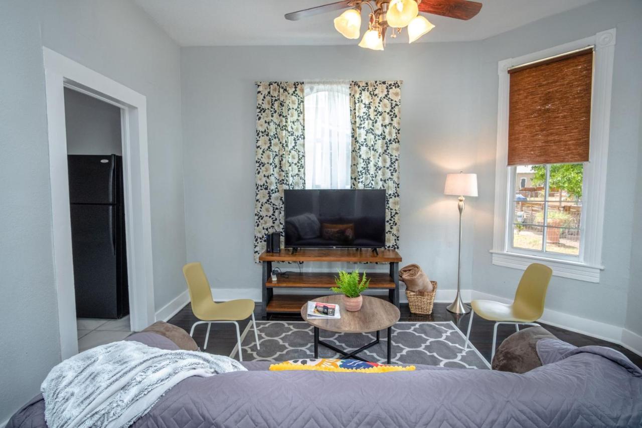 Apartamento Remodeled Historic 2Br 1Ba House Near Downtown San Antonio Exterior foto
